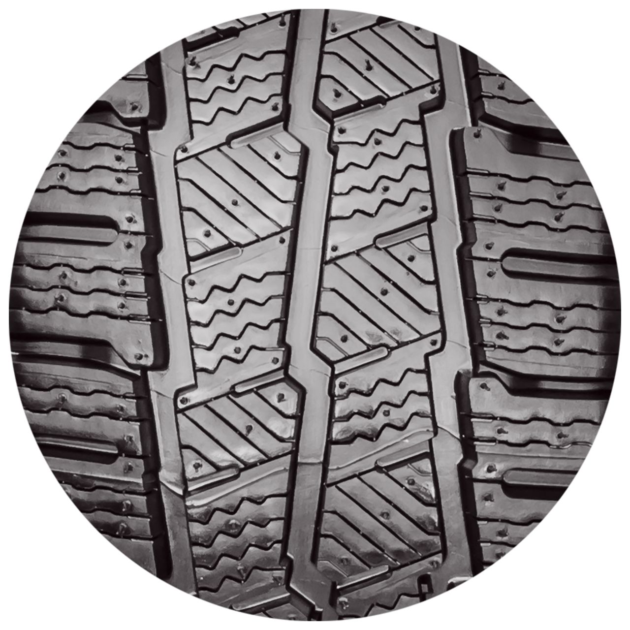 MICHELIN AGILIS ALPIN 215/70R15C 109R